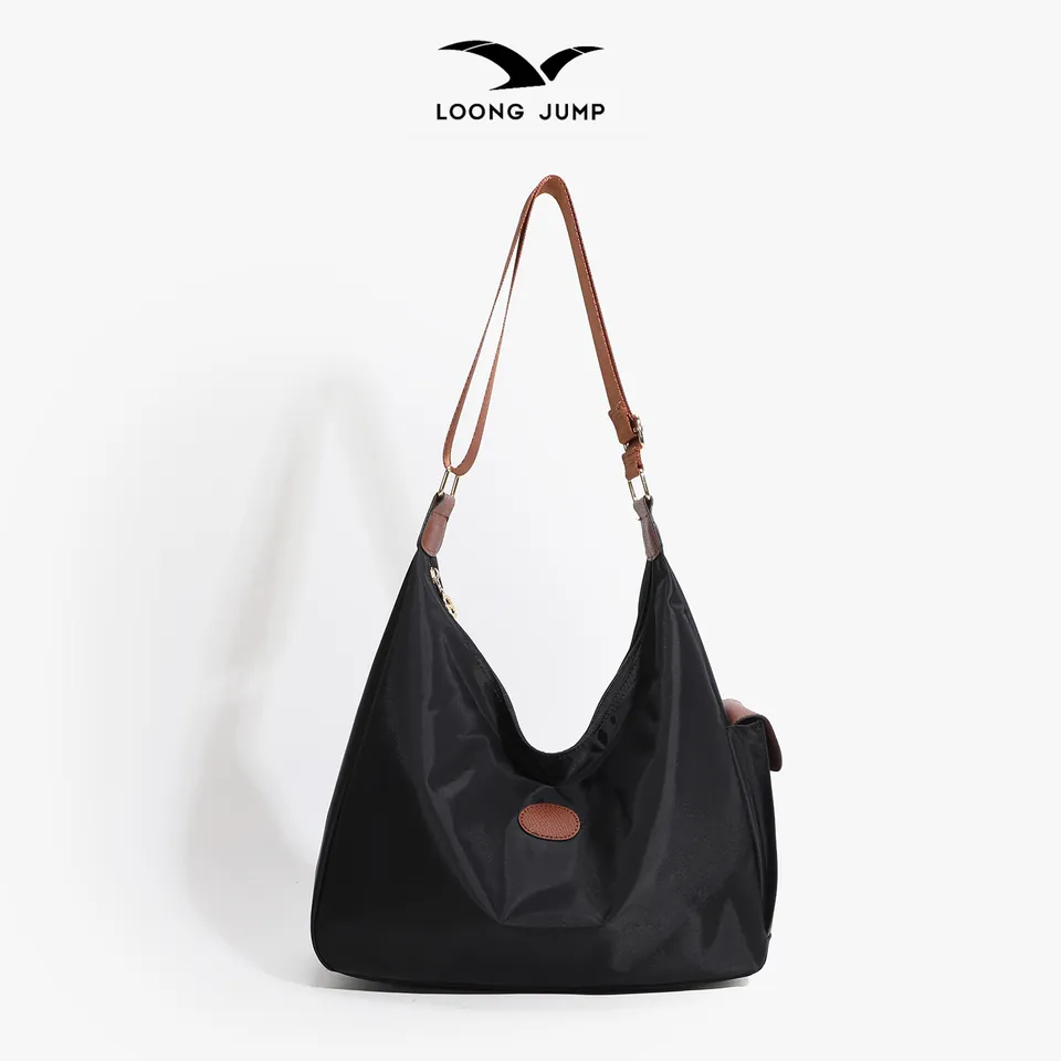 Tas Bahu Hitam · H038-1-BLACK-L